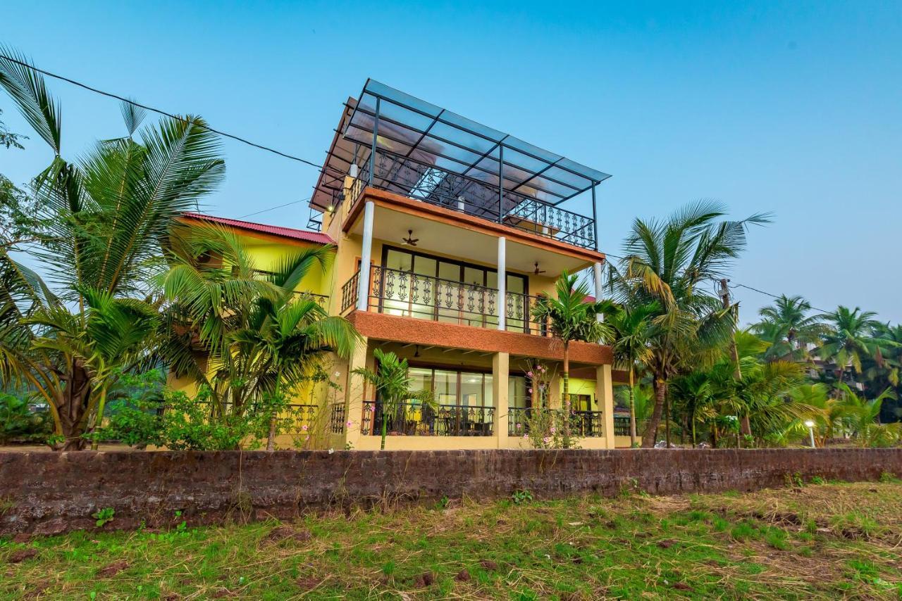 Saffronstays Ocean Breeze, Guhāgar Eksteriør billede